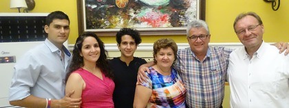 Afscheidsfoto met familie Hector Bermudez.